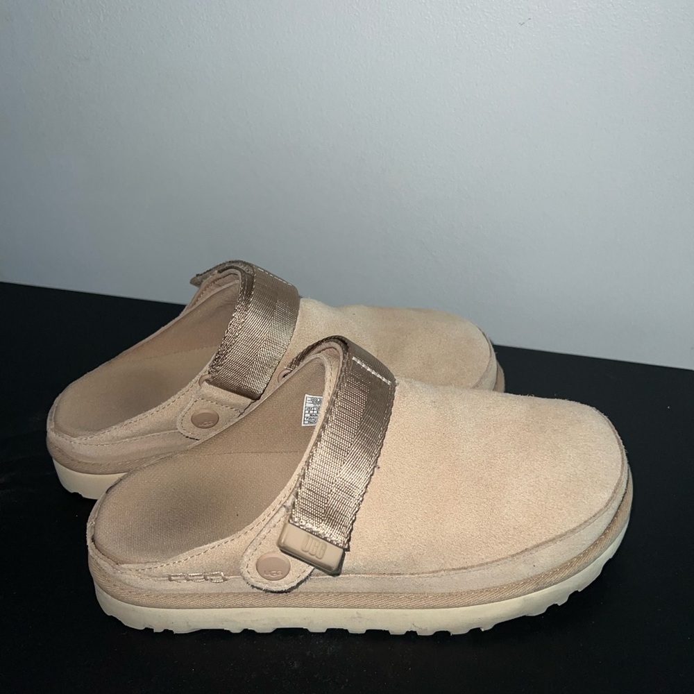 Ugg Goldenstar Clog